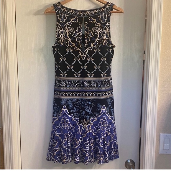 WHBM Dress Size Medium. Also available in Red - Picture 2 of 4